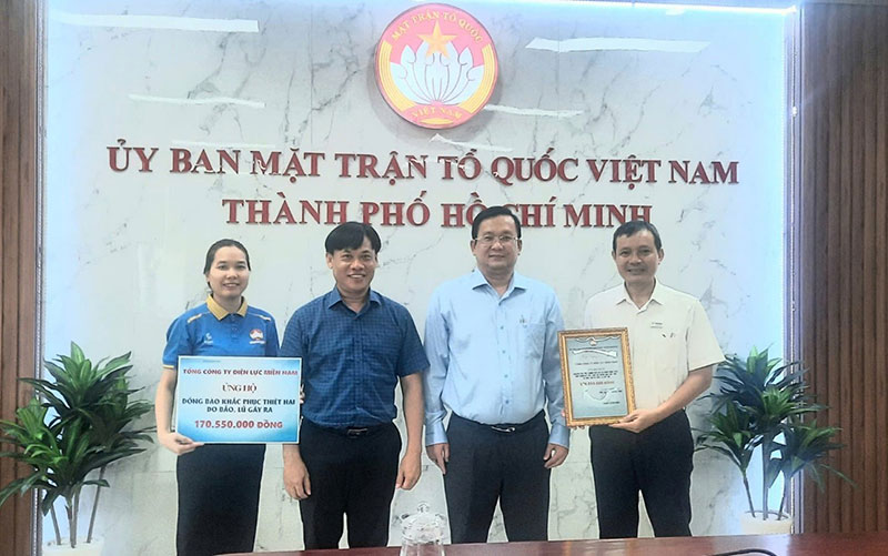 EVNSPC đóng góp gần 10 tỷ đồng ủng hộ khắc phục hậu quả bão lũ và nhân dân Cuba -0