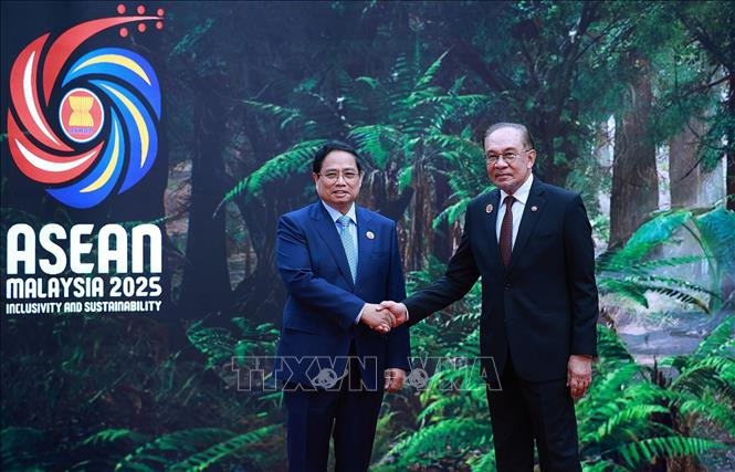 Thủ tướng Malaysia đón Thủ tướng Phạm Minh Chính và các Trưởng đoàn -0