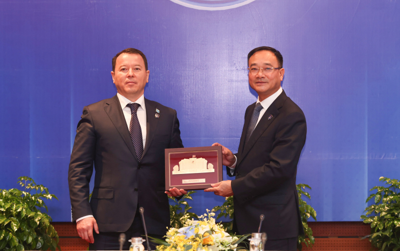 Chưa nghĩa ra tiêu đề -0