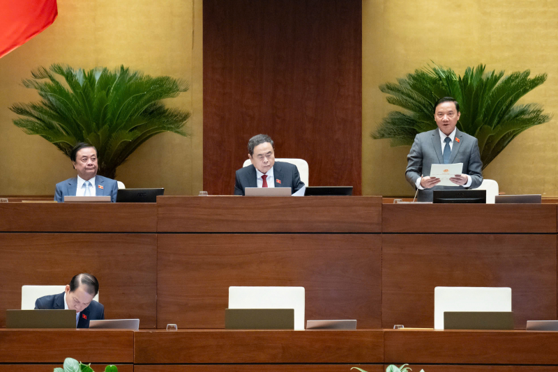 202510270832010172_z7158924082206_0308df0d35bf98cacf30304e711c5de0.jpg -0