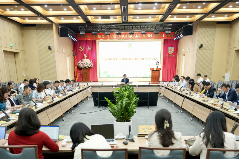 Ông Trịnh Văn Quyết đã hoàn thành nghĩa vụ thi hành án dân sự, ông Đinh La Thăng còn hơn 825 tỷ đồng chưa nộp -0