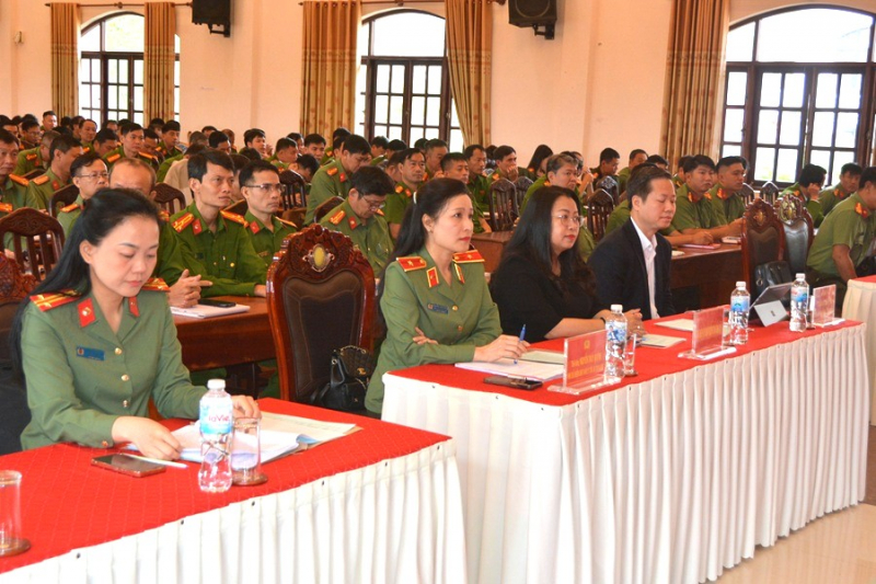 Kiểm tra Đảng trong CAND phải vững về nghiệp vụ, sắc bén về chuyên môn -0