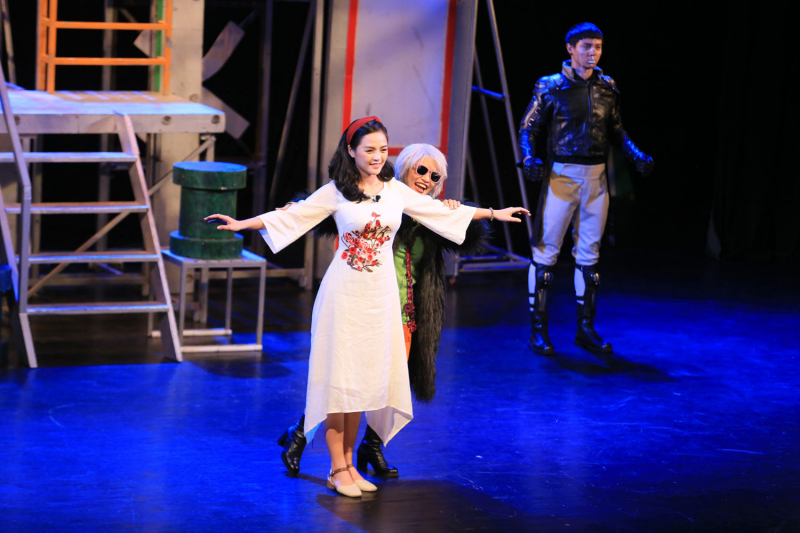 Sân khấu hôm nay “né tránh” những vấn đề đương đại -0