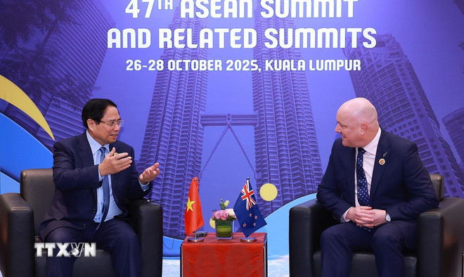 Thủ tướng Phạm Minh Chính gặp lãnh đạo các nước nhân Hội nghị Cấp cao ASEAN -1