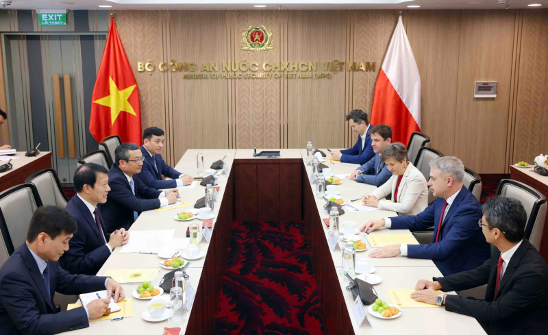 Việt Nam - Ba Lan tăng cường hợp tác trong lĩnh vực an ninh mạng -0