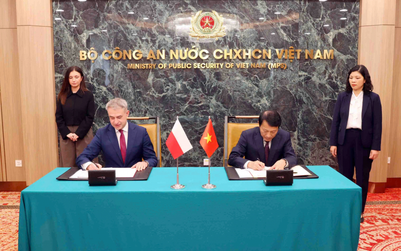 Việt Nam - Ba Lan tăng cường hợp tác trong lĩnh vực an ninh mạng -0