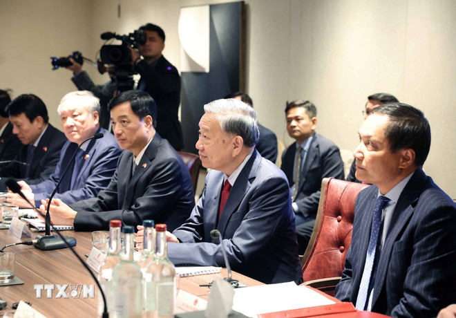 Tổng Bí thư Tô Lâm dự tọa đàm về công nghệ AI và chip bán dẫn tại Anh -0