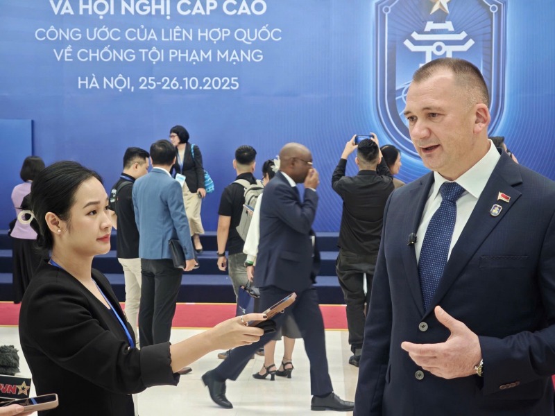 Foreign Official: Vietnam Has Always Been a Leading Country in Promoting Global Peace and Security -0