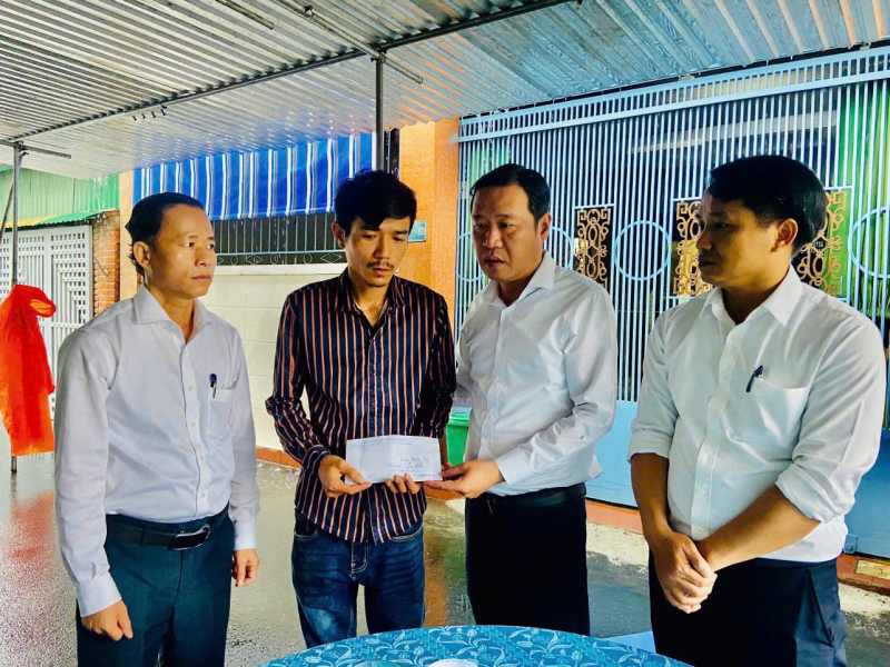 Đà Nẵng: Nước lũ cuốn tử vong một nữ công nhân khi làm về -0