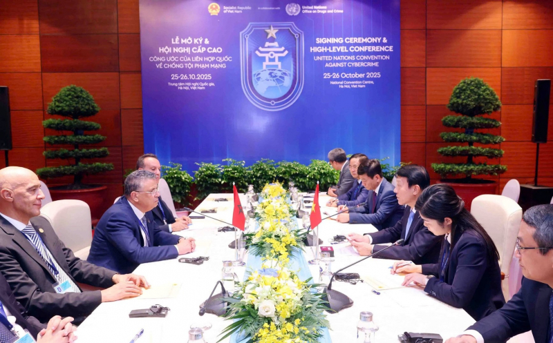 Minister Luong Tam Quang hosts Moroccan Justice Minister -0