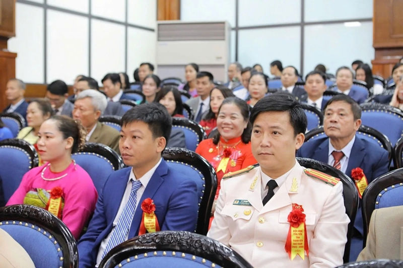 Lan tỏa phong trào thi đua yêu nước, khơi dậy khát vọng phát triển Thanh Hóa -0