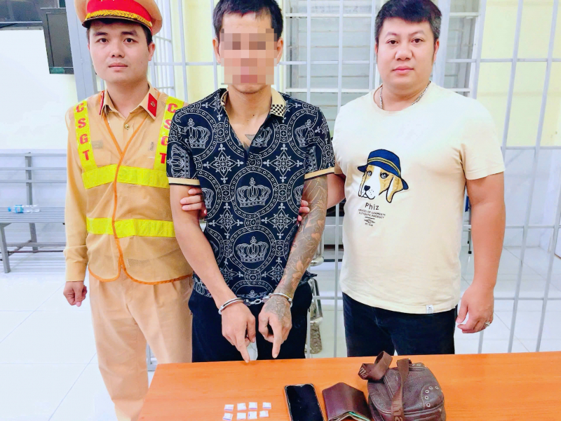 18ad88a32b02a65cff13.jpg -0