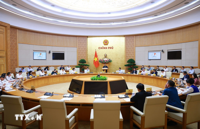 Thủ tướng: Khắc phục ngay việc cán bộ ở cơ sở thiếu 4 loại kiến thức -0