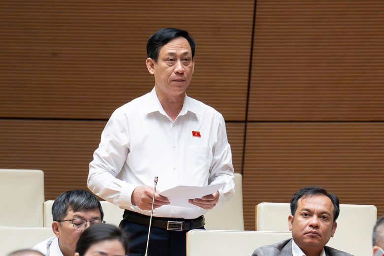 Đề xuất tăng lương để công chức không bị nặng gánh 