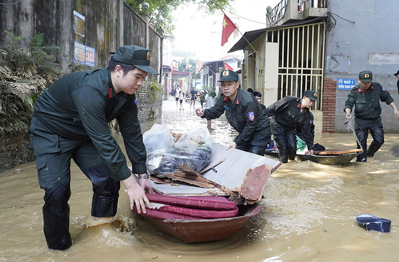 Lấy “phục vụ Nhân dân” làm phương châm hành động -1