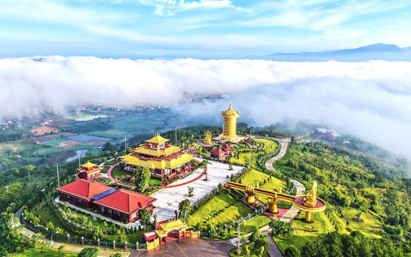 Lâm Đồng xây dựng điểm du lịch không khói thuốc -0