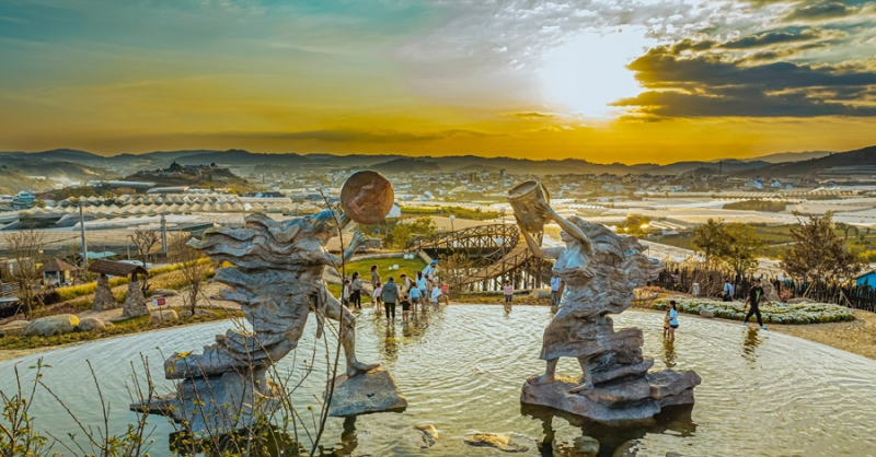 Lâm Đồng xây dựng điểm du lịch không khói thuốc -0