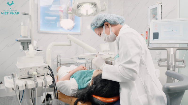 Niềng răng thời công nghệ: Cẩn trọng với “niềng chui”, chọn đúng Invisalign chính hãng -0