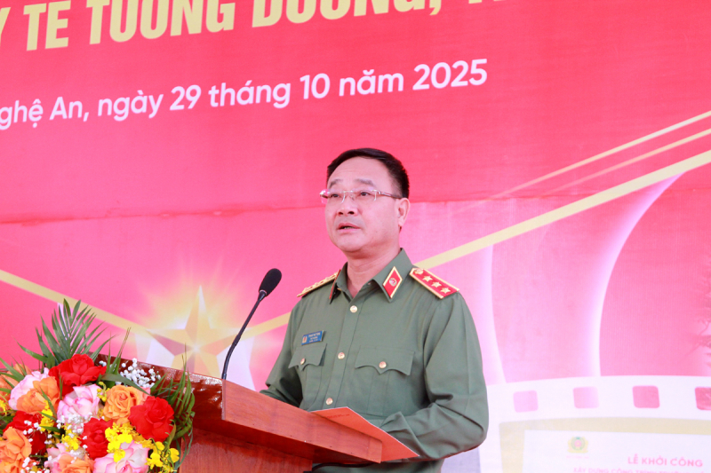 Thứ trưởng Phạm Thế Tùng dự Lễ khởi công xây dựng Toà nhà khám chữa bệnh Trung tâm y tế Tương Dương -0