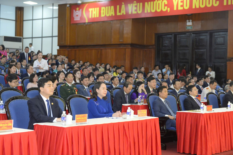 Lan tỏa phong trào thi đua yêu nước, khơi dậy khát vọng phát triển Thanh Hóa -0