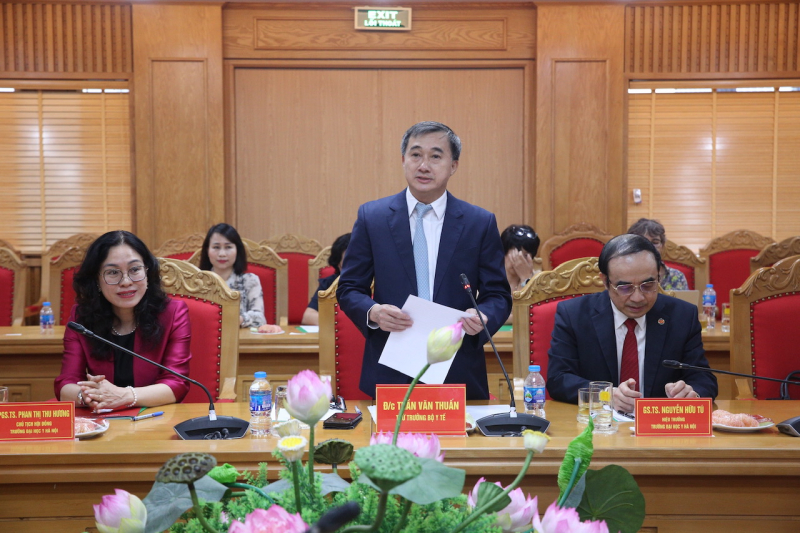 Ký kết thoả thuận hợp tác giữ Bệnh viện 19-8 và Trường Đại học Y Hà Nội -0