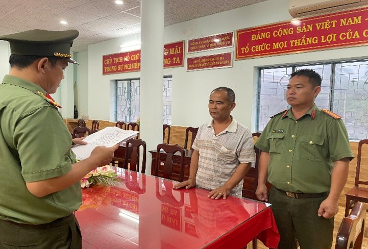 Khởi tố 2 Thuyền trưởng tổ chức cho người khác xuất cảnh trái phép -0