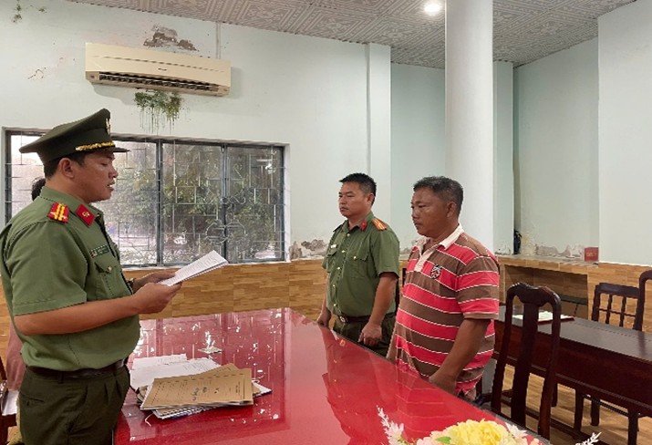 Khởi tố 2 Thuyền trưởng tổ chức cho người khác xuất cảnh trái phép -0