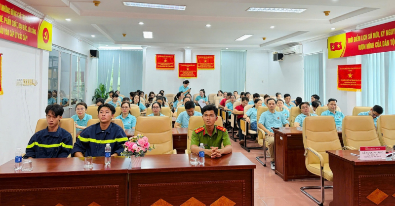 Agribank chi nhánh Phú Quốc tổ chức diễn tập PCCC năm 2025 -0