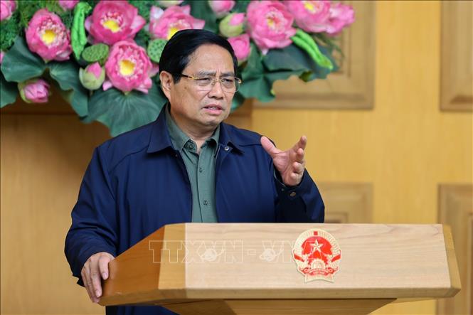 Thủ tướng Phạm Minh Chính họp khẩn về ứng phó, khắc phục hậu quả mưa lũ trên diện rộng ở miền Trung -0