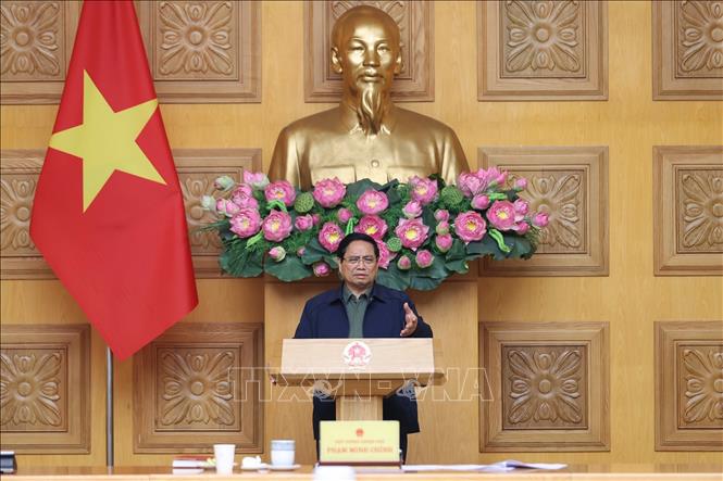 Thủ tướng Phạm Minh Chính họp khẩn về ứng phó, khắc phục hậu quả mưa lũ trên diện rộng ở miền Trung -0