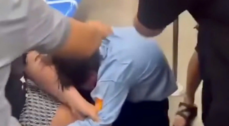 Khởi tố đối tượng đánh nhân viên bảo vệ trên tàu Metro Bến Thành - Suối Tiên -1