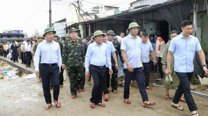 Không để người dân bị thiếu thốn, cô lập trong thiên tai -0