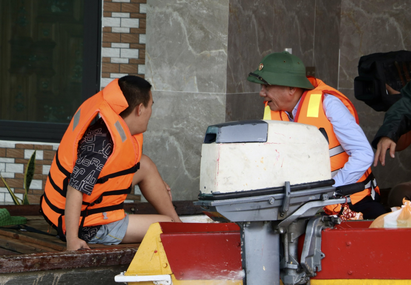 Không để người dân bị thiếu thốn, cô lập trong thiên tai -0