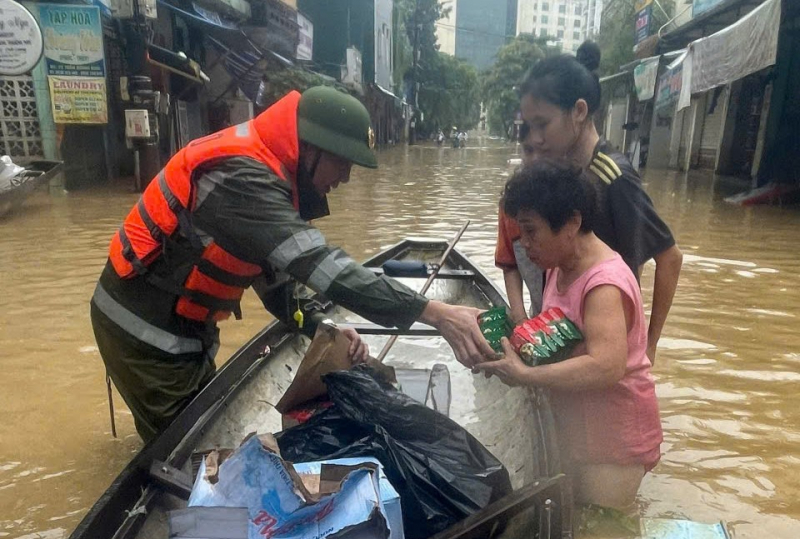 TP Huế lý giải lũ trên sông Hương dâng cao 2 lần đạt đỉnh  -0