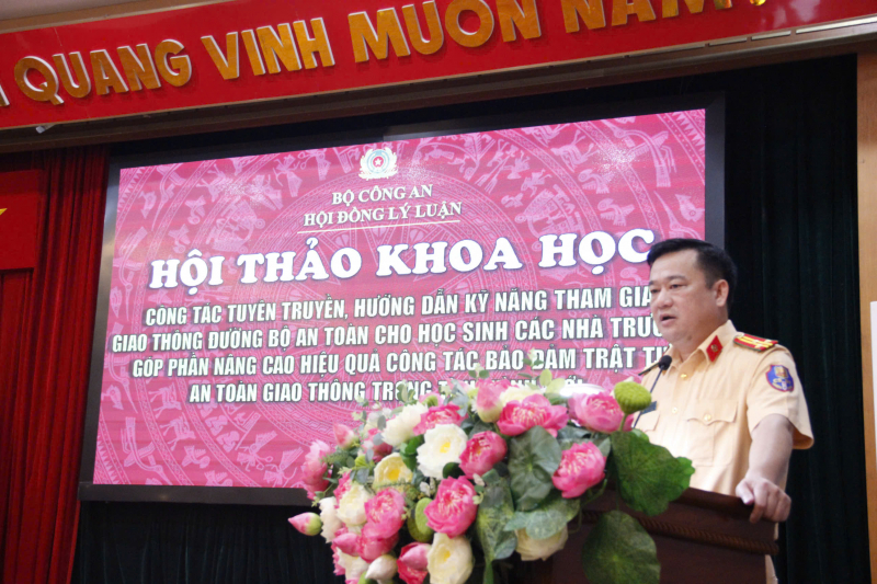 Nâng cao hiệu quả công tác tuyên truyền, giáo dục kỹ năng tham gia giao thông an toàn cho học sinh -0