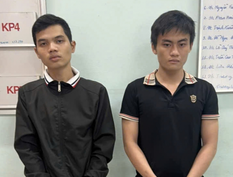 Bắt 2 đối tượng cướp tài sản của học sinh ở Đồng Nai -0 Bắt 2 đối tượng cướp tài sản của học sinh ở Đồng Nai -0