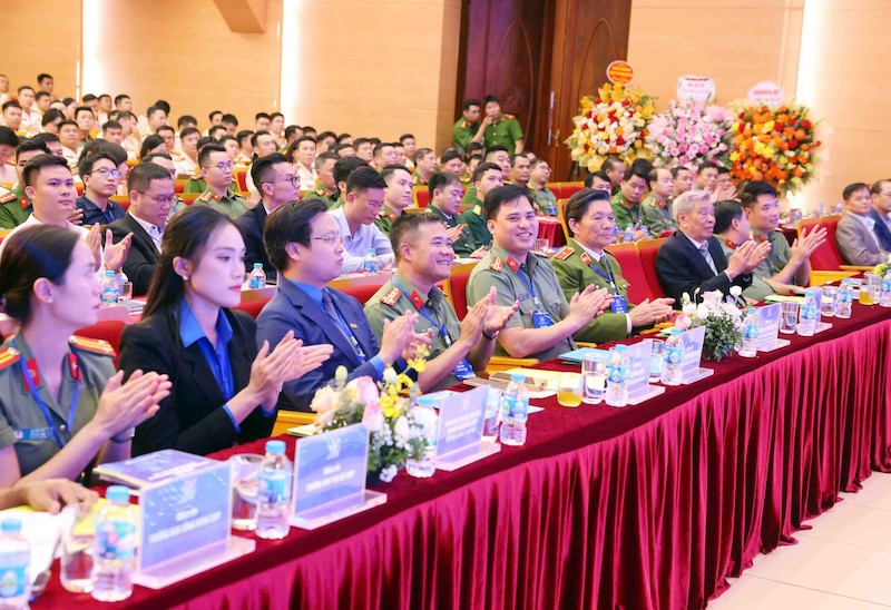 Khẳng định vai trò, vị thế của tuổi trẻ Công an Thủ đô trong phong trào chung của thanh niên CAND -0