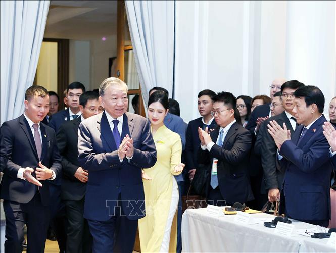 Tổng Bí thư Tô Lâm dự Hội nghị Kinh tế Cấp cao Việt Nam - Anh -0