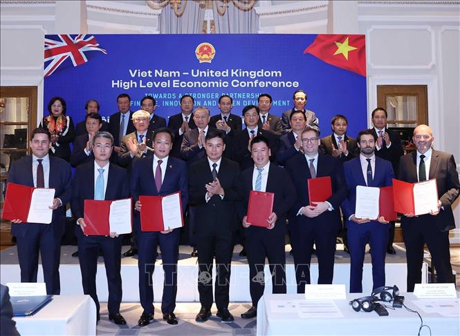 Tổng Bí thư Tô Lâm dự Hội nghị Kinh tế Cấp cao Việt Nam - Anh -1