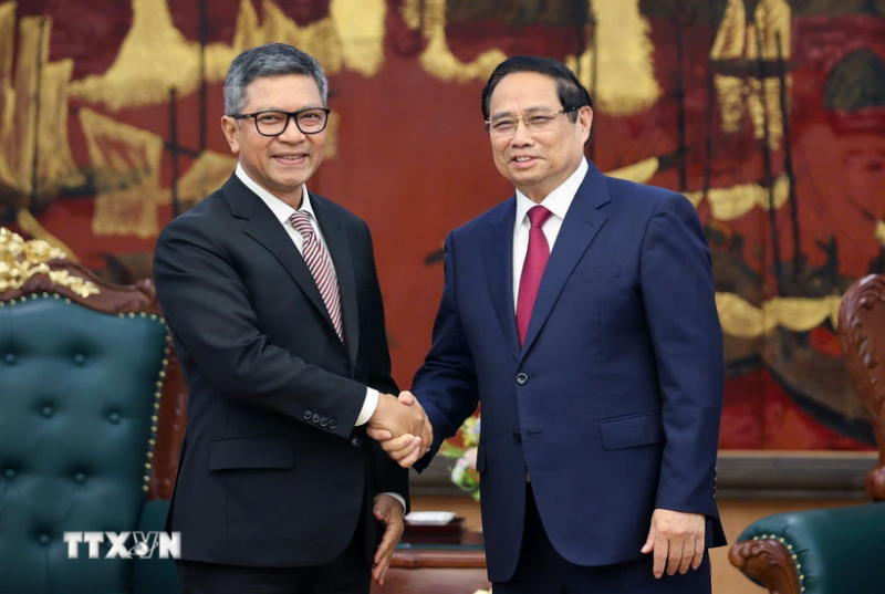 Thủ tướng Phạm Minh Chính tiếp Đại sứ Indonesia và Singapore đến chào từ biệt -0