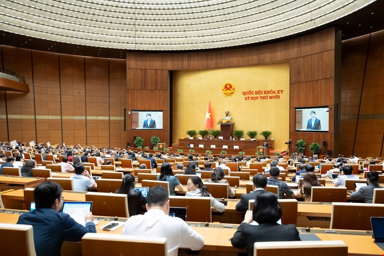 Bộ trưởng Lương Tam Quang trình Quốc hội 4 dự án luật đáp ứng yêu cầu cấp bách của thực tiễn -0