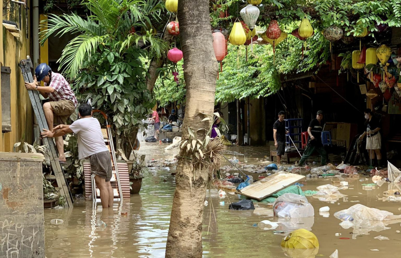 “ที่ไหนน้ำลด เราย้ายไปที่นั่น” – ฮอยอันลงมติเป็นเอกฉันท์ฟื้นฟูย่านเมืองเก่าหลังน้ำท่วม -2