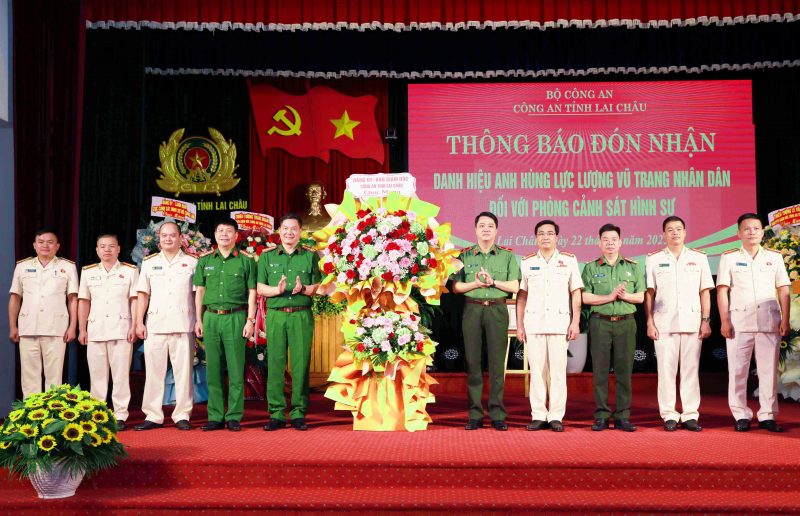 Cảnh sát hình sự Công an tỉnh Lai Châu: Những “mắt lưới” trên không gian mạng -0