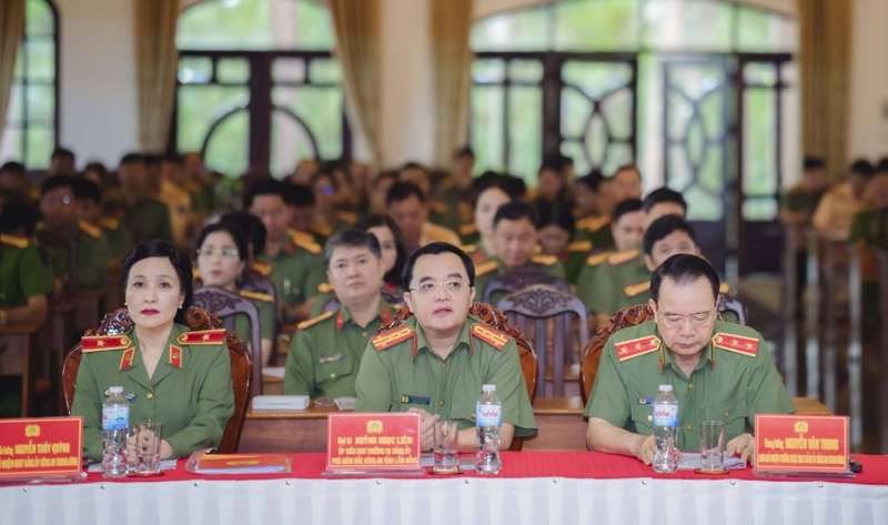 Nâng cao nghiệp vụ kiểm tra, thi hành kỷ luật Đảng trong CAND -0