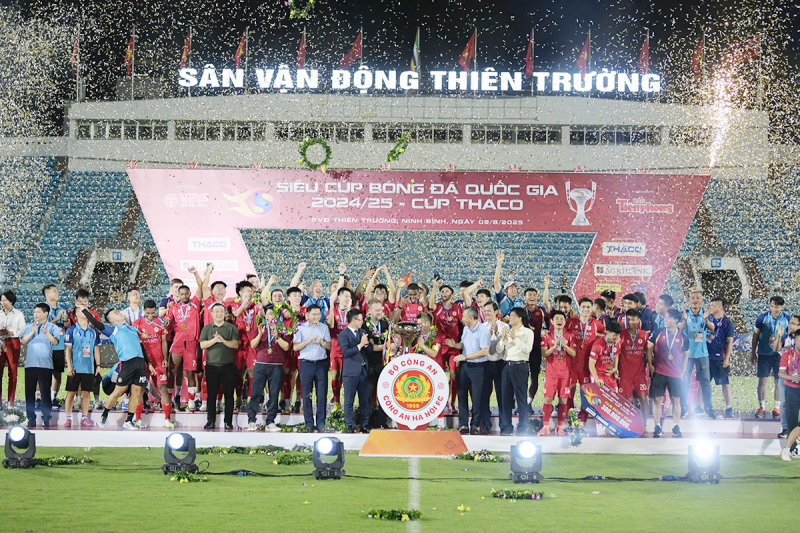 trang 18_ so db_  Các CLB bóng đá Công an - hoài niệm và tương lai tươi sáng -0