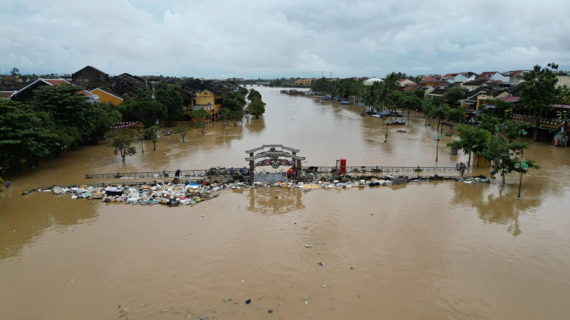 “ที่ไหนน้ำลด เราย้ายไปที่นั่น” – ฮอยอันลงมติฟื้นฟูย่านเมืองเก่าหลังน้ำท่วมเป็นเอกฉันท์ -0