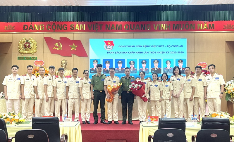 Tuổi trẻ Bệnh viện Y học cổ truyền Bộ Công an -0