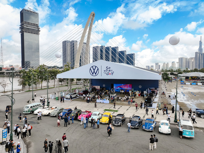 Huyền thoại vượt thời gian Volkswagen Golf chính thức ra mắt tại Việt Nam -0