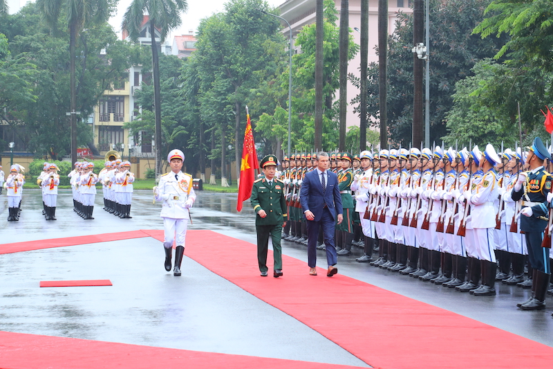 Bộ trưởng Phan Văn Giang hội đàm với Bộ trưởng Bộ Chiến tranh Mỹ -0