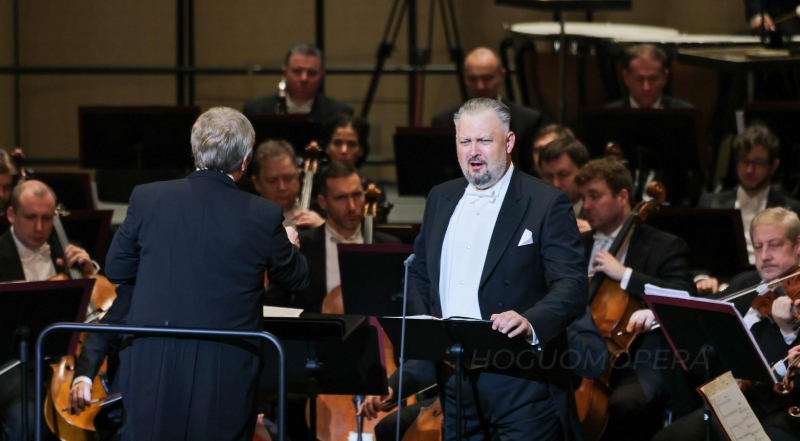Dàn nhạc giao hưởng lâu đời nhất nước Nga biểu diễn tại Nhà hát Hồ Gươm -0